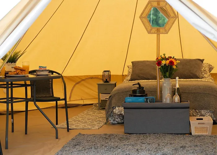 Forest Edge Glamping